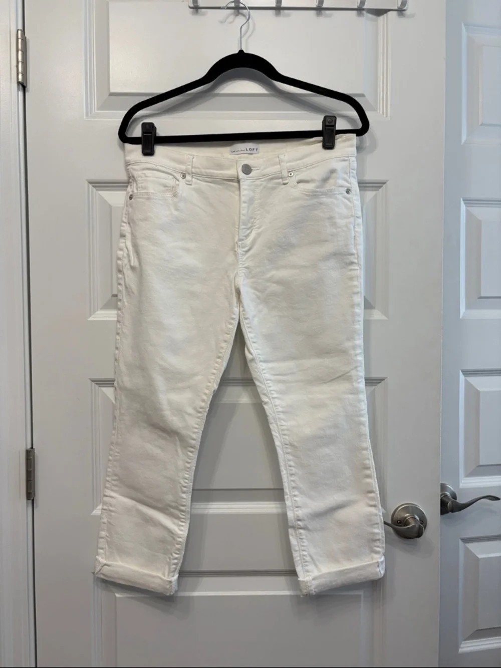 LOFT Petite Modern Skinny Crop Jeans White Denim - Picture 1 of 6
